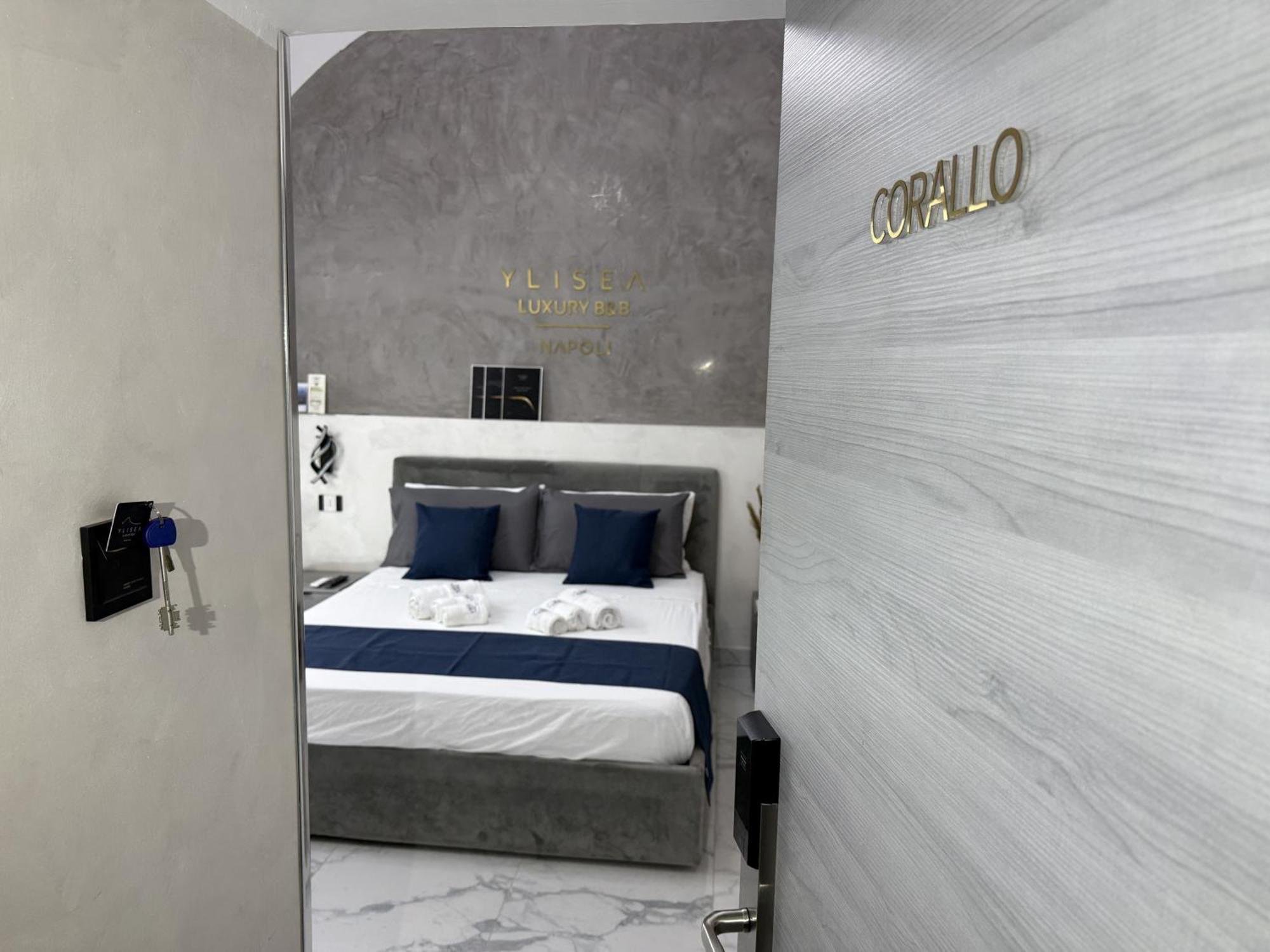 Ylisea Luxury * Neapel
